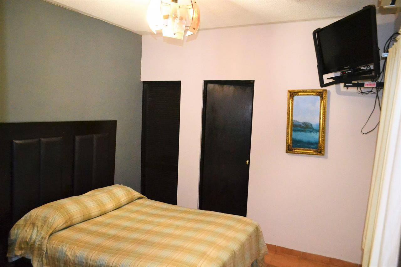 Hotel Laguna Inn Torreon Bagian luar foto